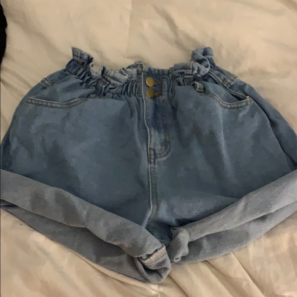 princess polly paper bag shorts US 4